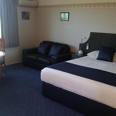 Ararat Southern Cross Motor Inn Bagian luar foto